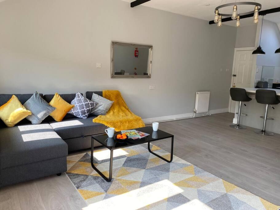 شقة The Terrace - Annexe With Views Bathford المظهر الخارجي الصورة