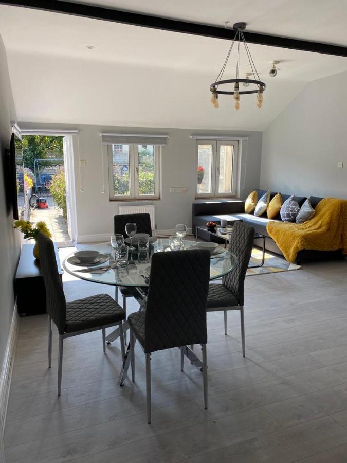 شقة The Terrace - Annexe With Views Bathford المظهر الخارجي الصورة